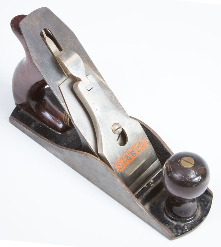 A STANLEY NO. 4 SMOOTHING BENCH PLANE