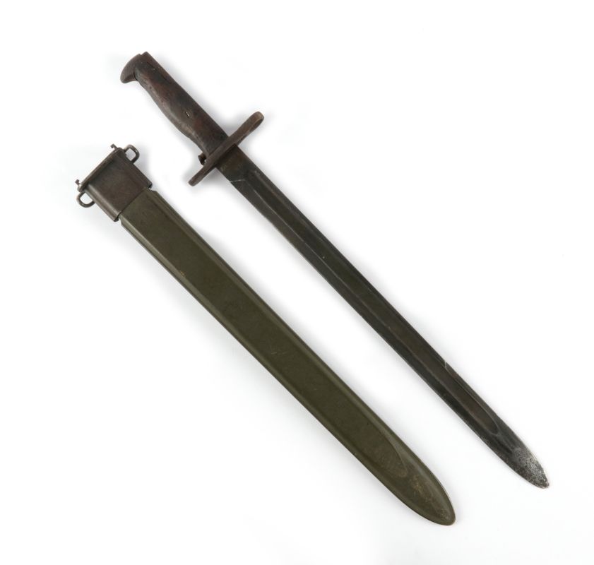 A US M-1903 BAYONET AND SCABBARD