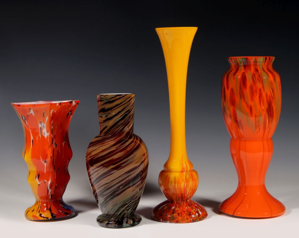 A COLLECTION OF ART GLASS MARKED CZECHOSLOVAKIA 
