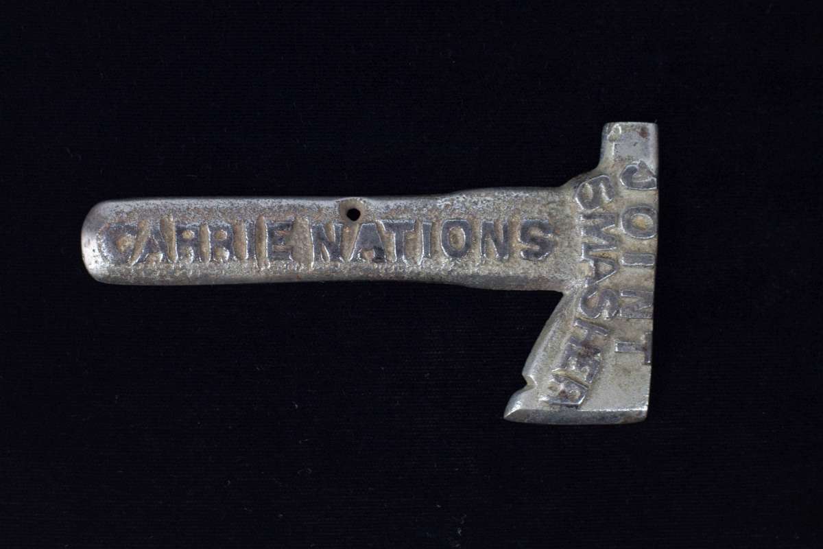 CARRIE NATIONS' JOINT SMASHER CAST IRON HATCHET 