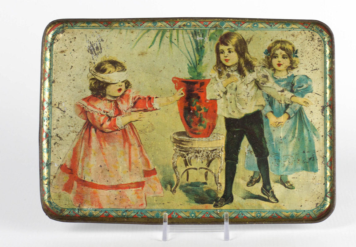 A 'BLIND MAN'S BLUFF' TIN LITHO CHILD'S TRAY