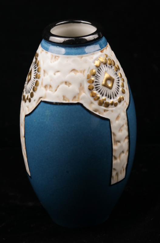 A CIRCA 1925 FRENCH ART DECO VASE SIGNED SEVRES