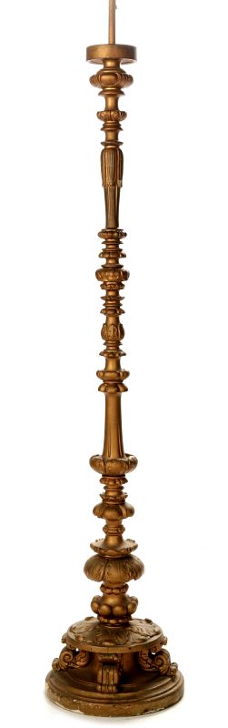 A CARVED AND GESSOED WOOD FLOOR LAMP CIRCA 1900