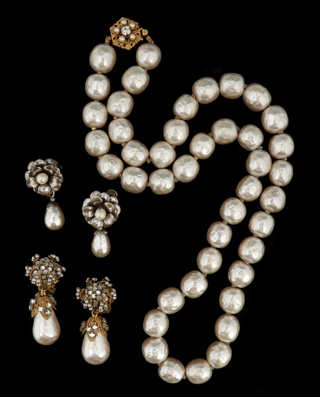 VINTAGE MIRIAM HASKELL NECKLACE AND EARRINGS
