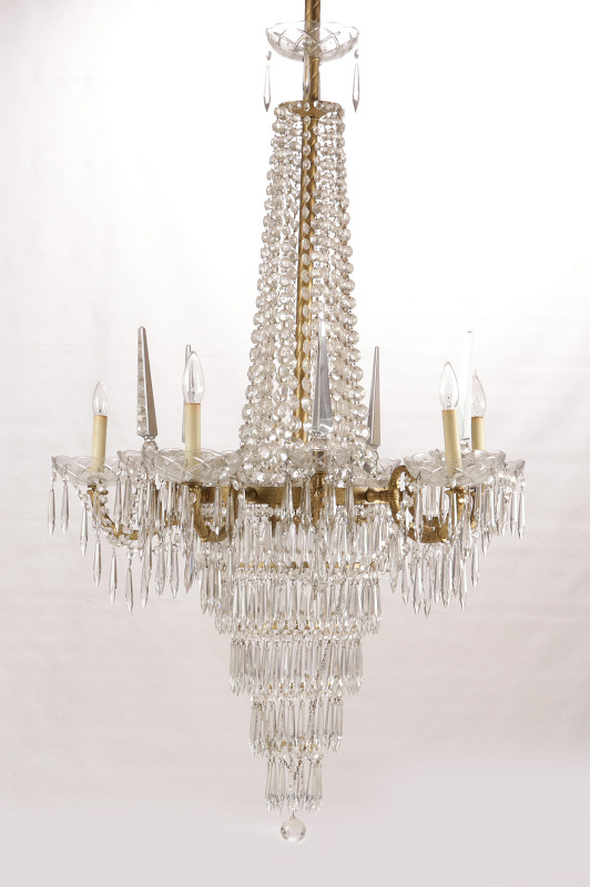 A 20TH CENTURY FRENCH EMPIRE STYLE CHANDELIER 