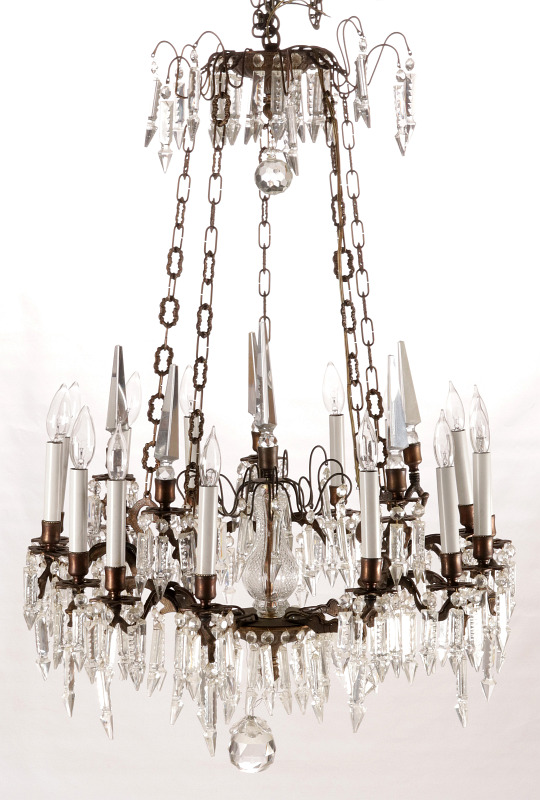 A LATE 20TH CENTURY BRONZE AND CRYSTAL CHANDELIER
