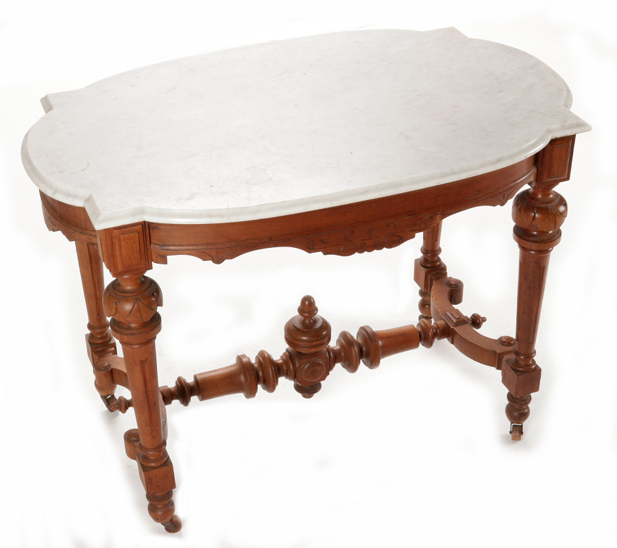 A VICTORIAN WALNUT PARLOR TABLE WITH MARBLE