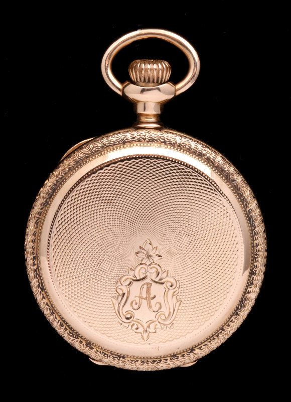 AN AMERICAN WALTHAM 14K GOLD HUNTING CASE WATCH