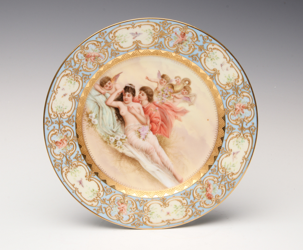A LATE 19TH C ROYAL VIENNA CABINET PLATE WITH NUDE