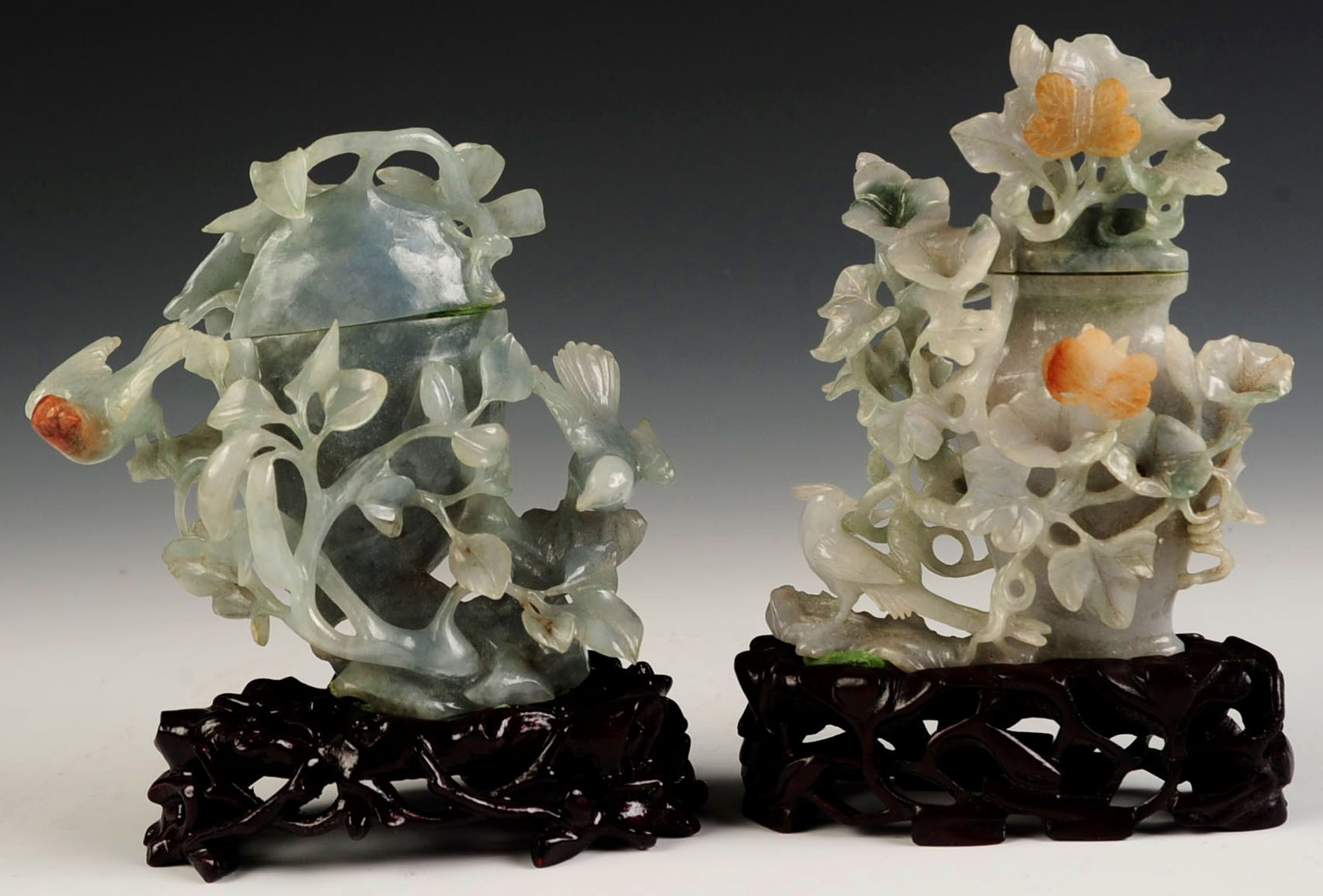 A PAIR CHINESE GREEN HARDSTONE CARVINGS