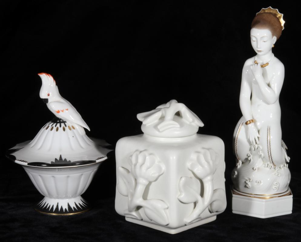 A COLLECTION OF 20TH C MODERN CONTINENTAL CERAMICS