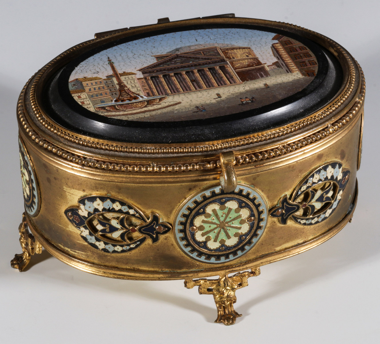 A 19TH C. GRAND TOUR TRINKET BOX WITH MICROMOSAIC