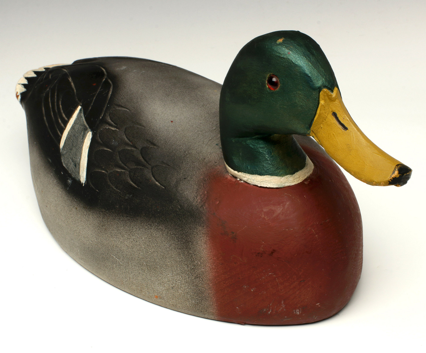 A LATE 20TH C. MALLARD DRAKE CARVED, PAINTED DECOY