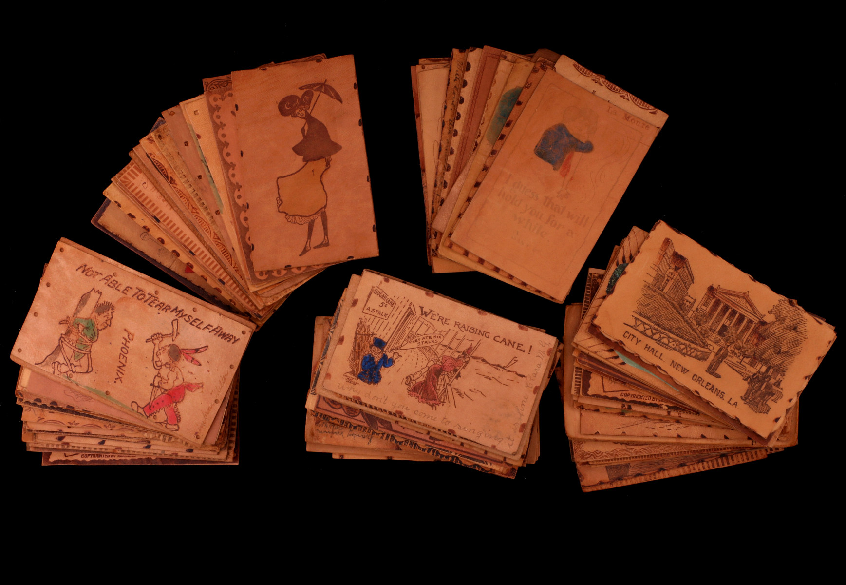 LOT OF 113 EARLY 20TH CENTURY LEATHER POSTCARDS