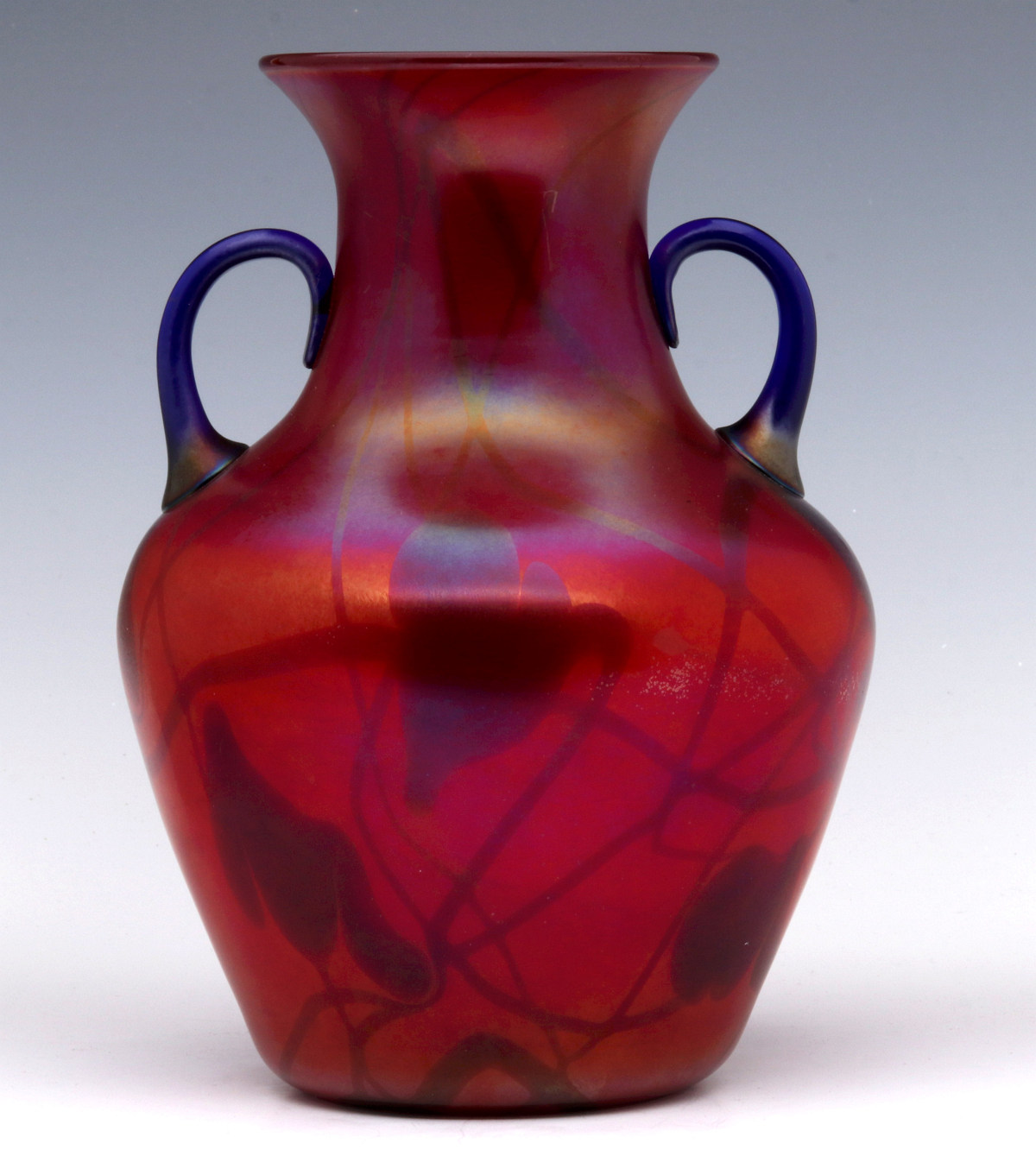 A RARE FENTON KARNAC RED OFF HAND VASE WITH HEARTS