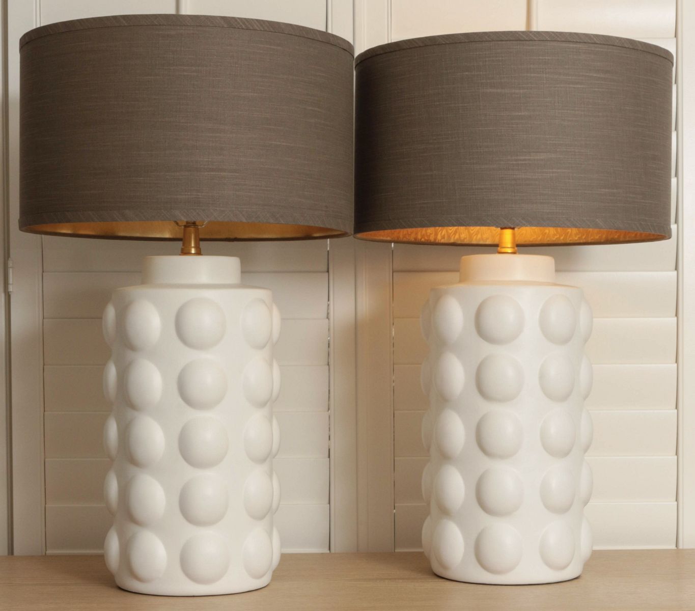 A PAIR CONTEMPORARY DESIGNER TABLE LAMPS