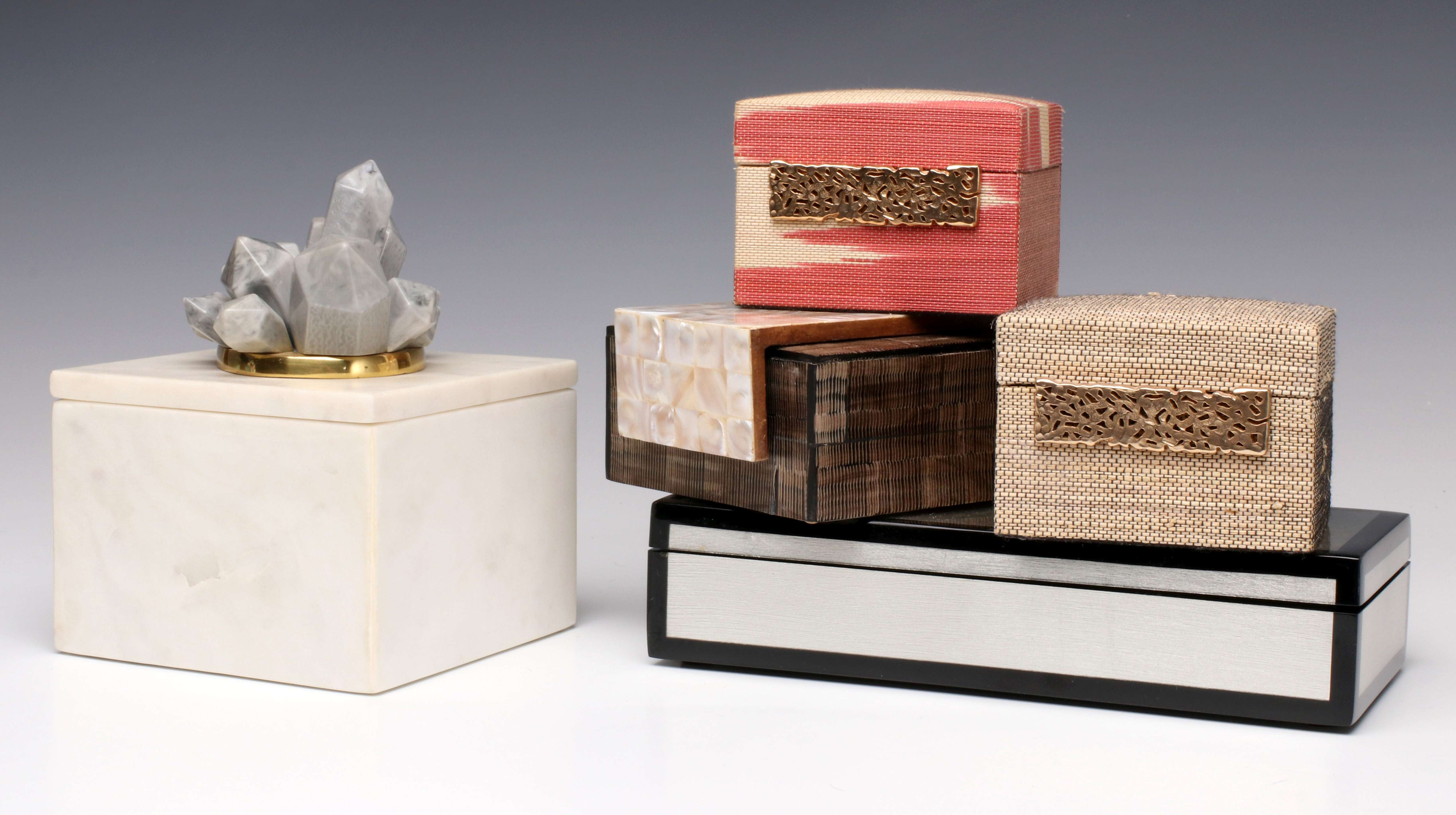 A COLLECTION OF INTERESTING ELEGANT STORAGE BOXES