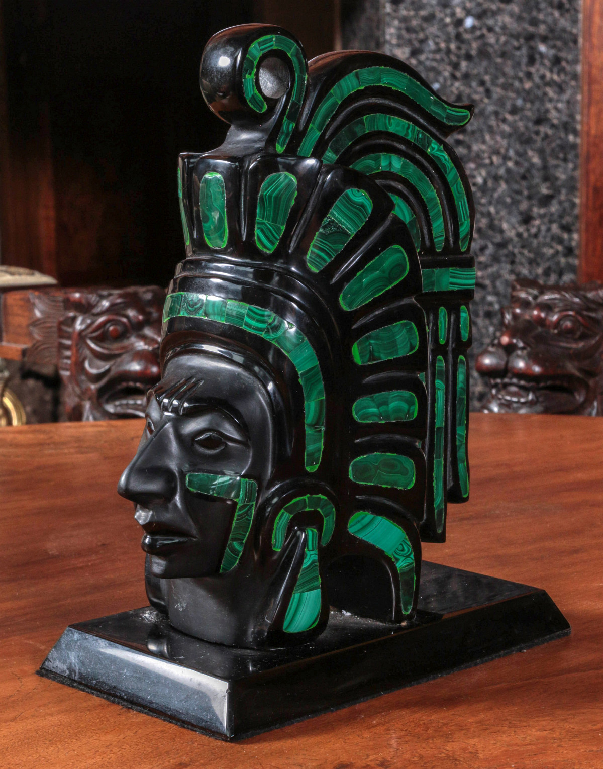 A 20TH C SLATE SCULPTURE WITH MALACHITE INLAYS