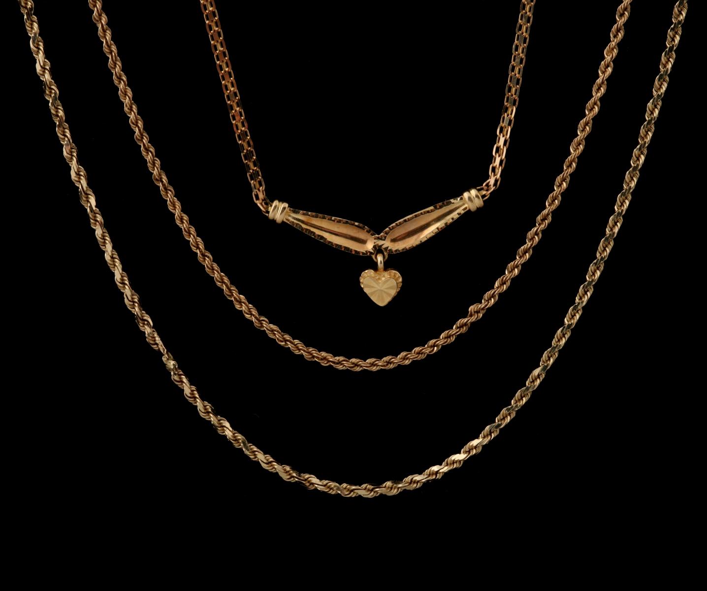 THREE 14K GOLD NECKLACE CHAINS