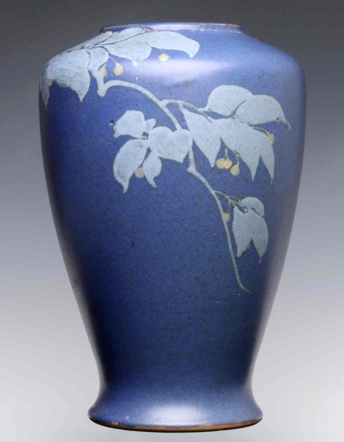 A GOOD LATE 19TH / EARLY 20TH C ASIAN POTTERY VASE