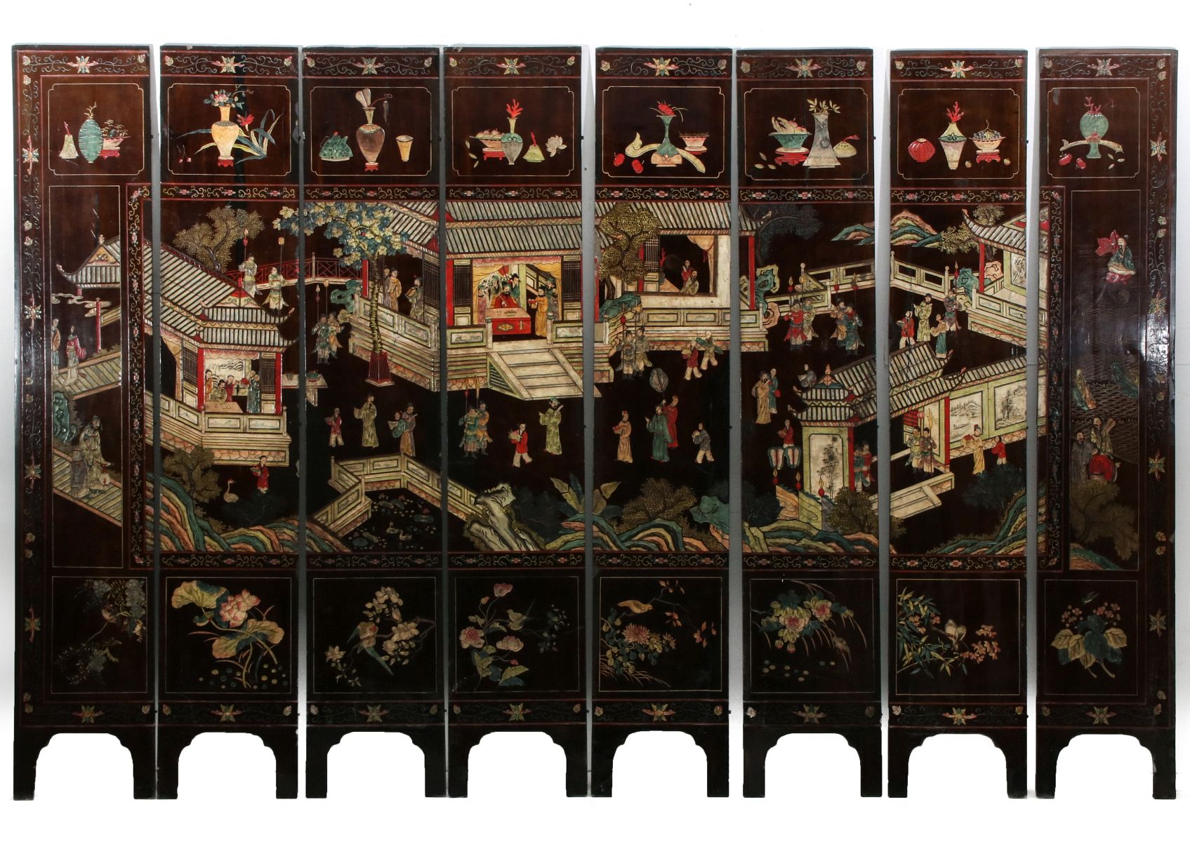 A LARGE CIRCA 1900 EIGHT PANEL CHINESE SCREEN