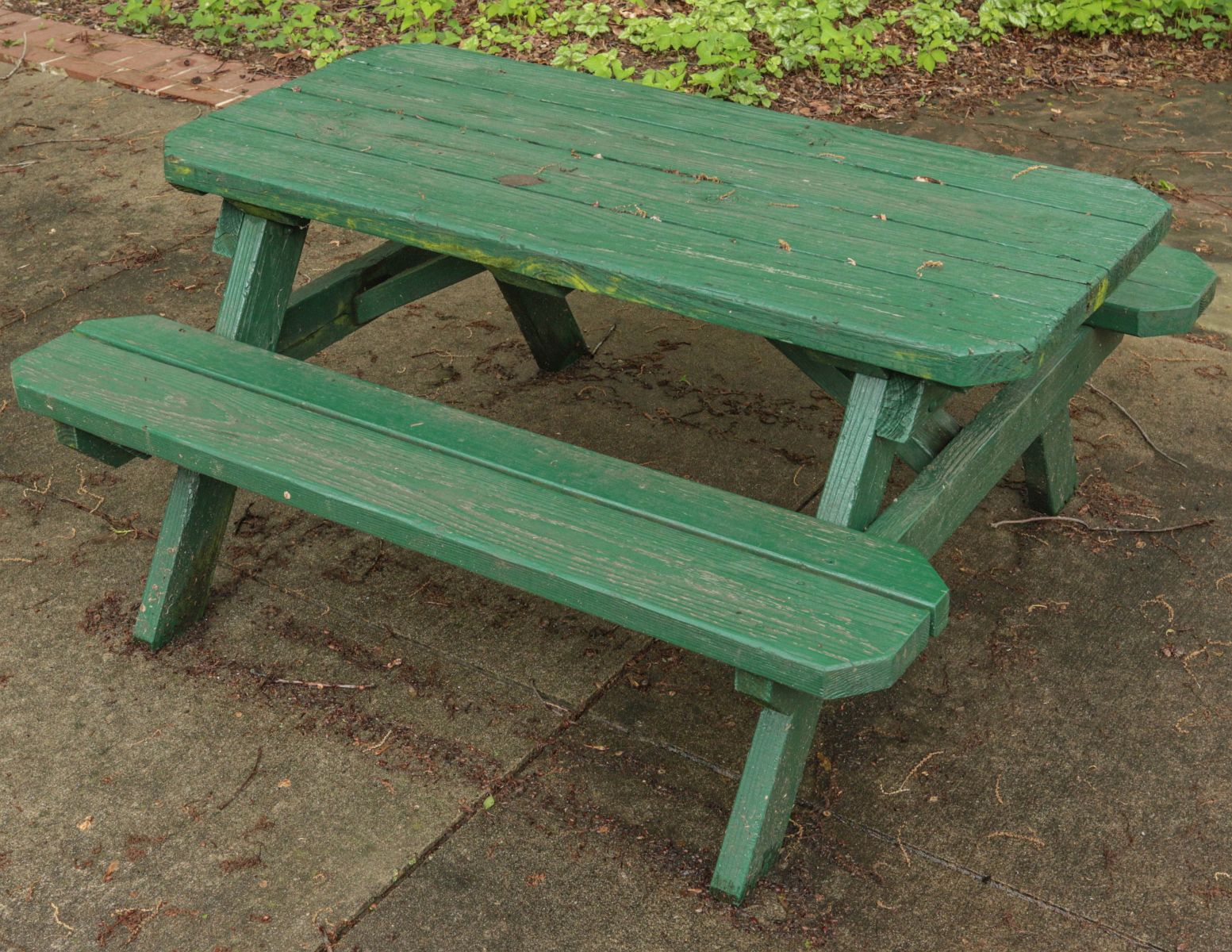 CHILD'S SIZE WOOD PICNIC TABLE