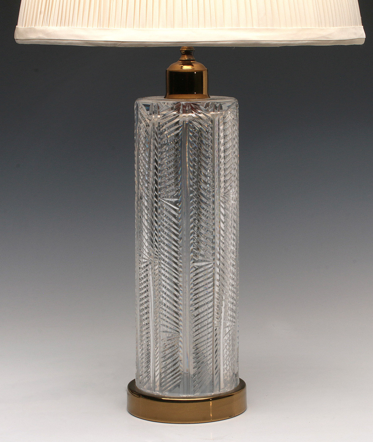A WATERFORD CUT CRYSTAL TABLE LAMP