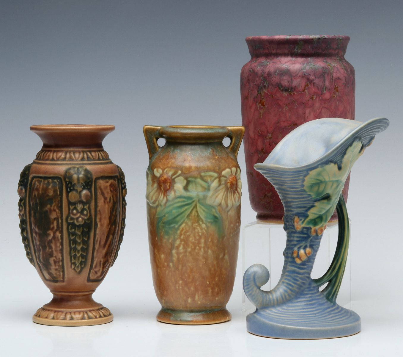 A COLLECTION OF ROSEVILLE ART POTTERY VASES