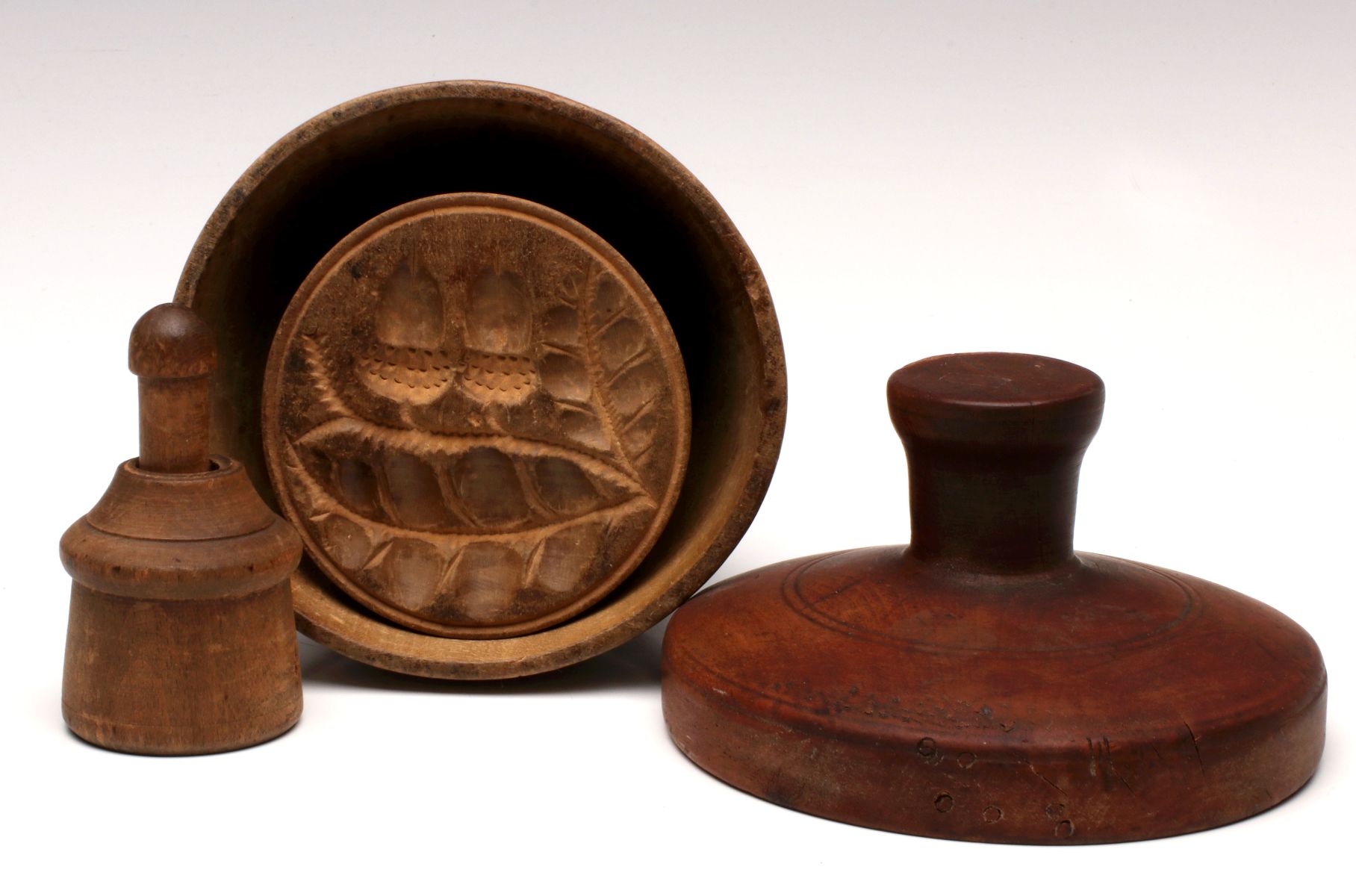 ANTIQUE WOODEN BUTTER WORKING MOLDS AND STAMPS