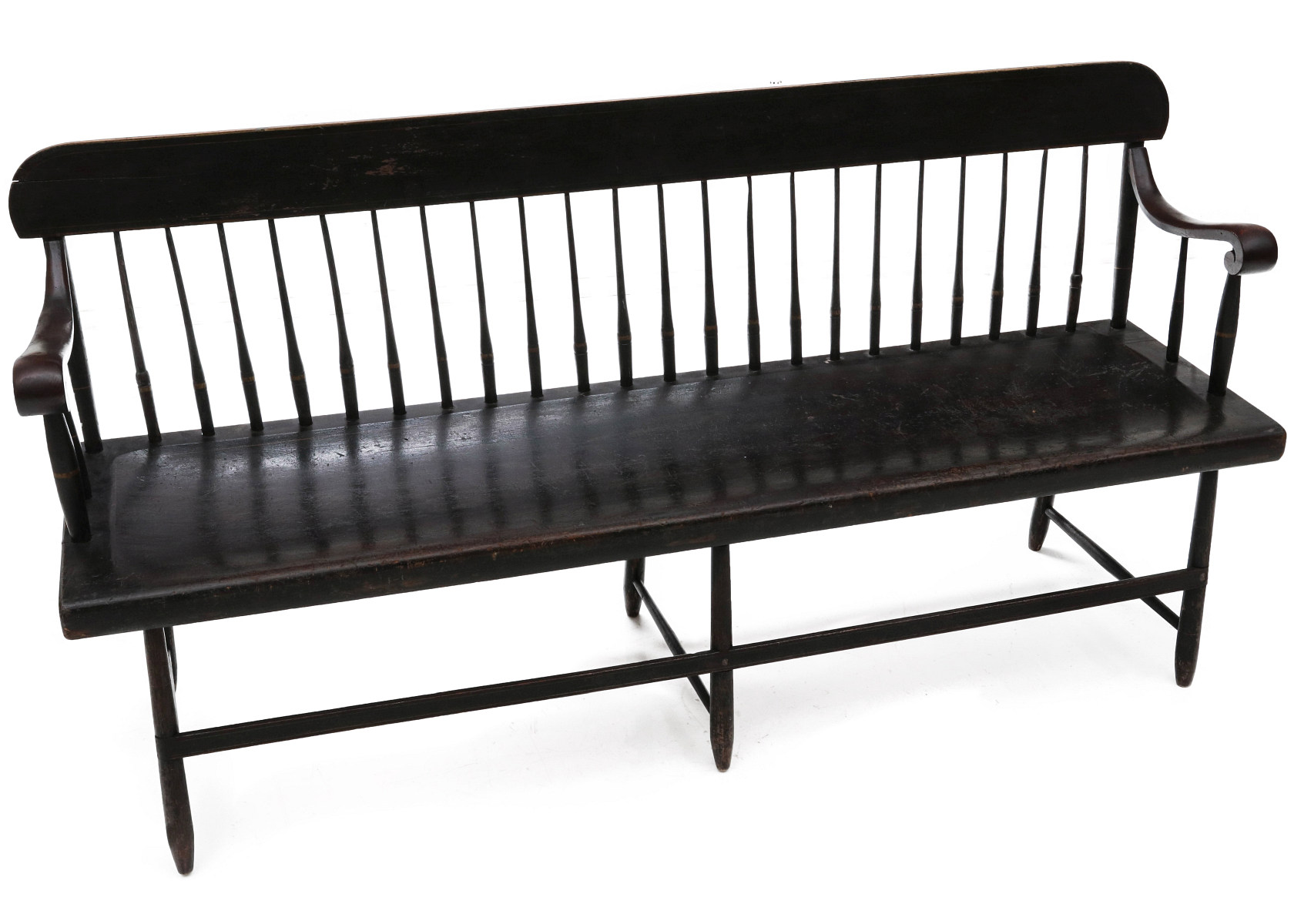 A 19TH CENTURY AMERICAN WINDSOR STYLE SETTLE BENCH