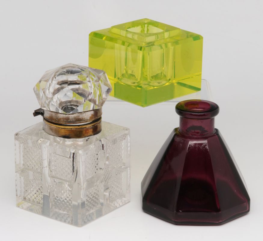 A COLLECTION OF ANTIQUE GLASS INK WELLS