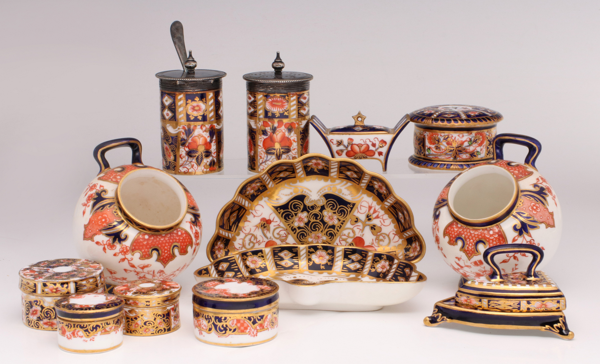 A COLLECTION OF SMALL ROYAL CROWN DERBY TABLEWARES