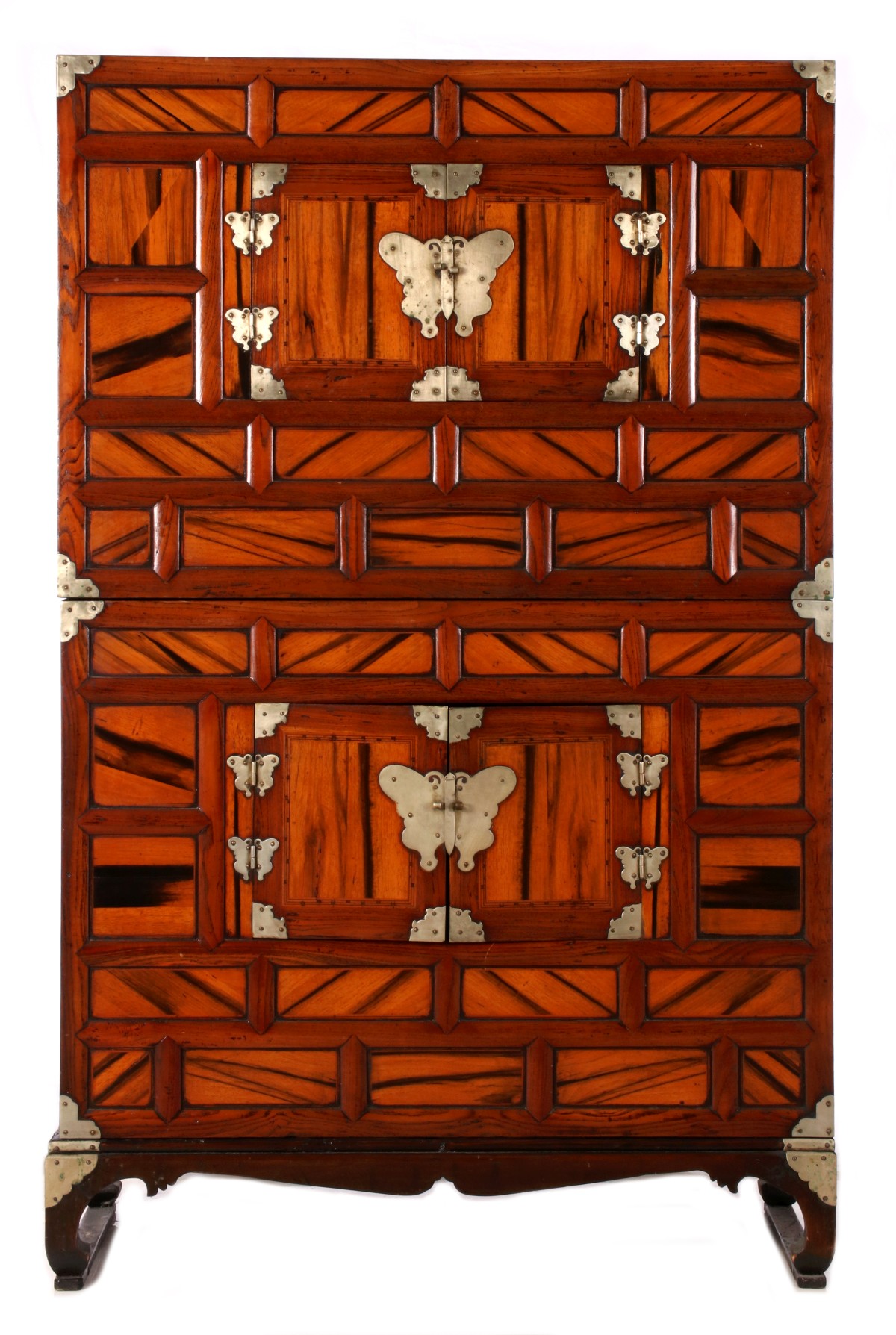 A TALL, HIGHLY FIGURED 19TH CENTURY KOREAN TANSU CHEST