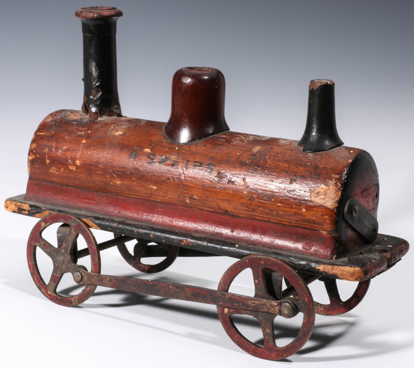A LATE 19TH C WOOD MODEL OF EARLY AMERICAN STEAM ENGINE