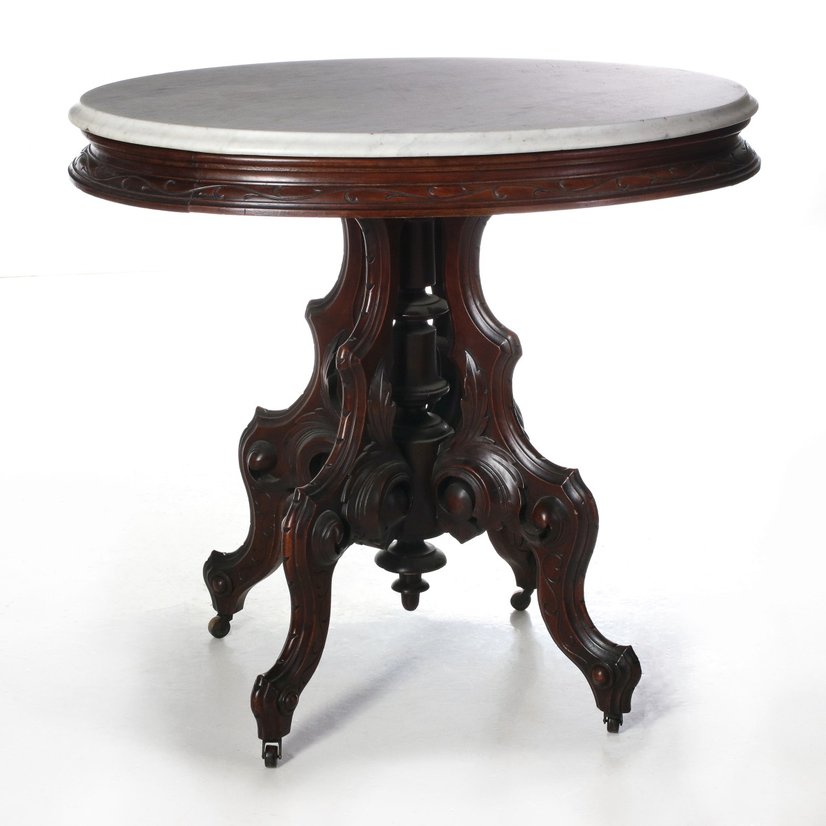 A 19TH CENTURY AMERICAN OVAL MARBLE TOP PARLOR TABLE