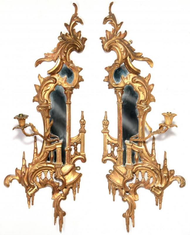 A PAIR CARVED GILDED ROCOCO STYLE MIRRORED SCONCES