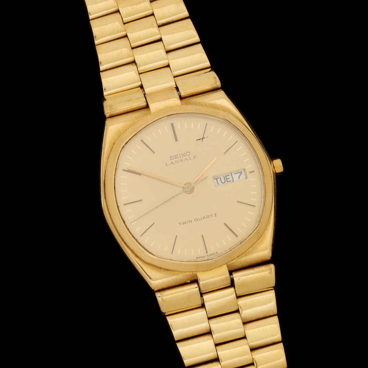 1: A GENT'S SEIKO LASSALE 18K DAY DATE WATCH AND BAND