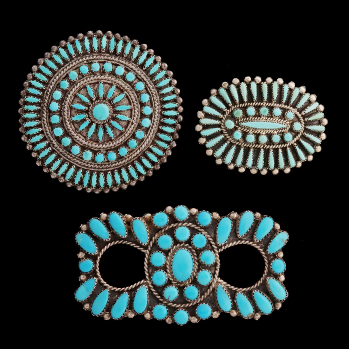 THREE FINE ZUNI PETIT POINT TURQUOISE BROOCHES