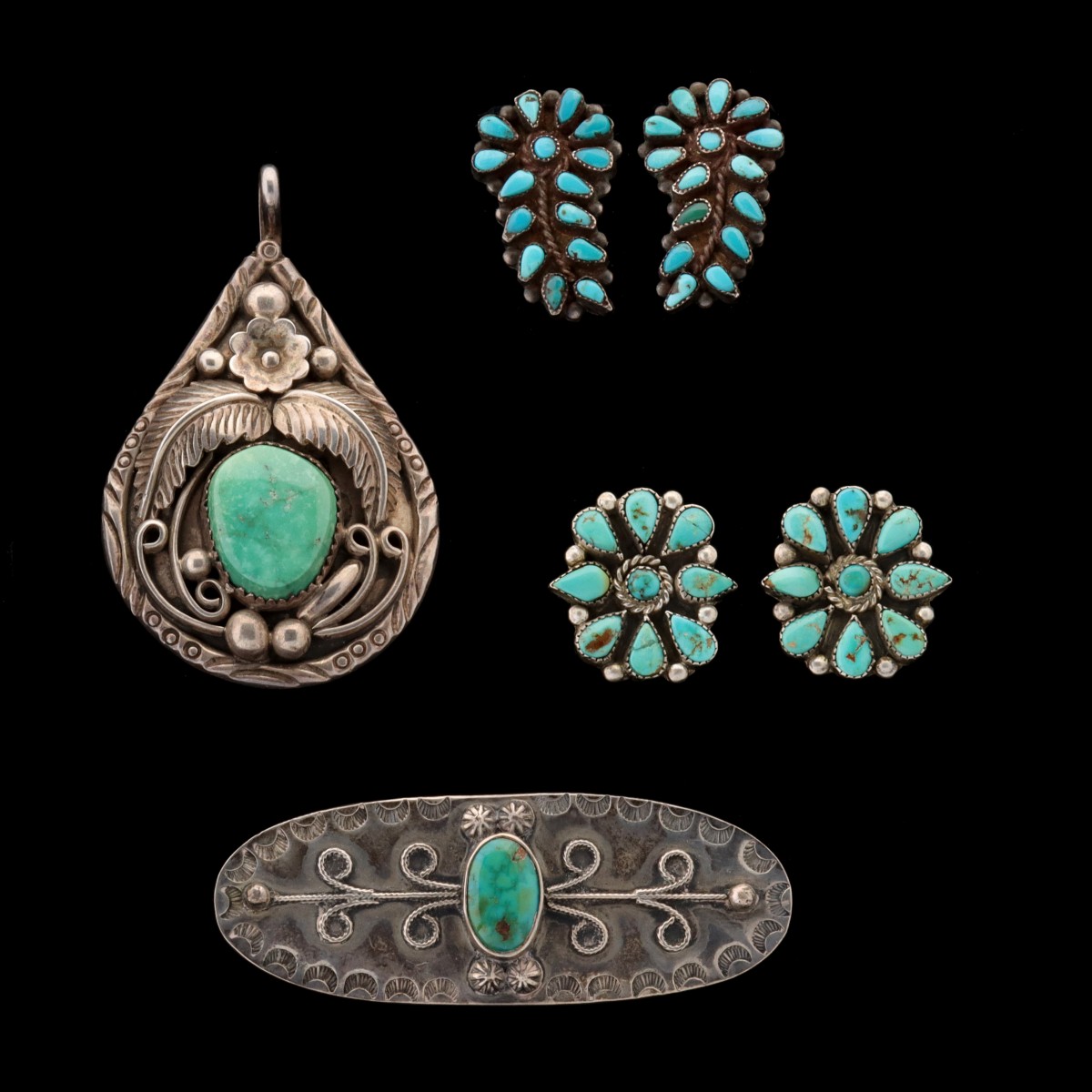 A COLLECTION OF STERLING AND TURQUOISE JEWELRY