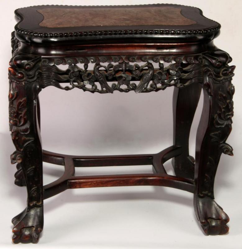 A 19TH C. CHINESE CARVED ROSEWOOD CENTER TABLE