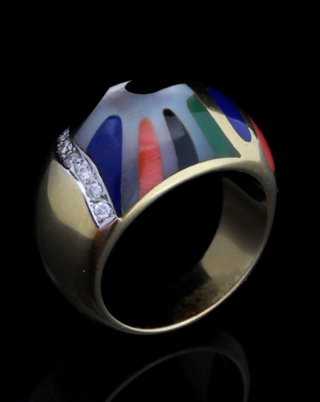 GENT'S 14K RING WITH MOTHER OF PEARL AND DIAMONDS