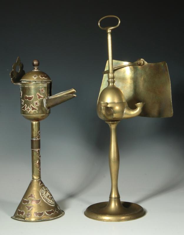 A PAIR OF ANTIQUE BRASS WHALE OIL LAMPS 
