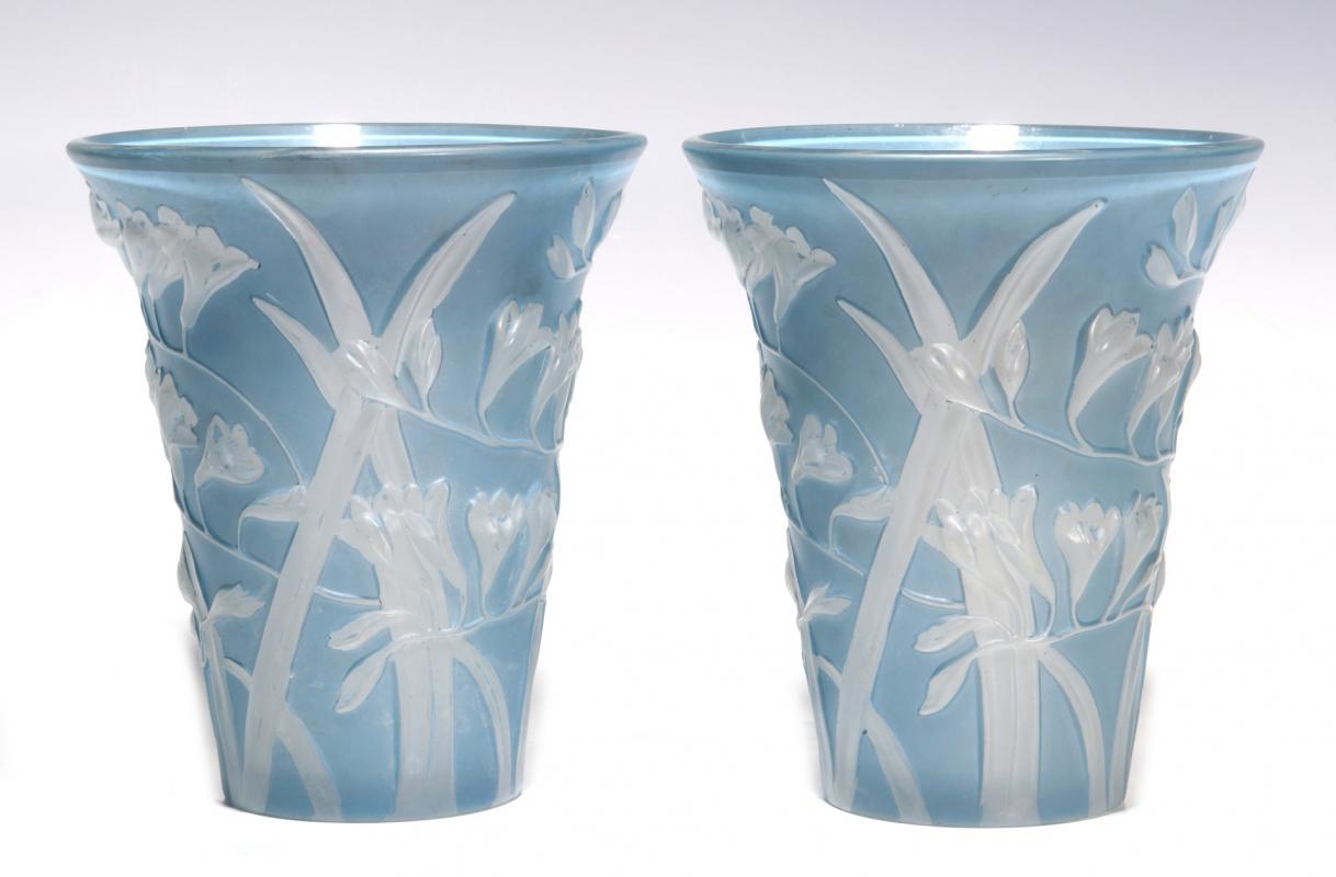 A PAIR PHOENIX CONSOLIDATED ART GLASS VASES