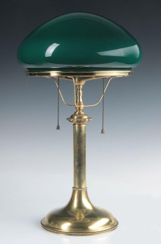 AN EARLY 20TH C. BRASS LAMP WITH CASED MUSHROOM SHADE