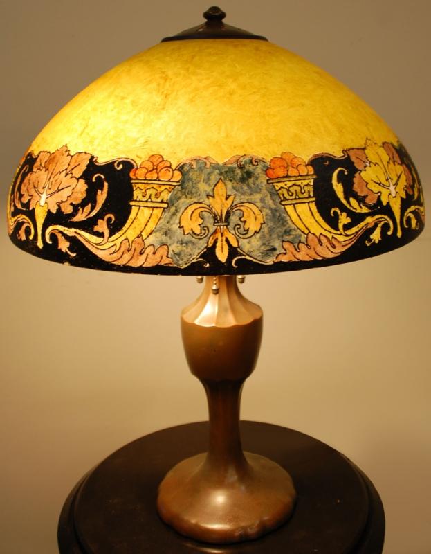 HANDEL FLEUR-DE-LIS OBVERSE-PAINTED TABLE LAMP