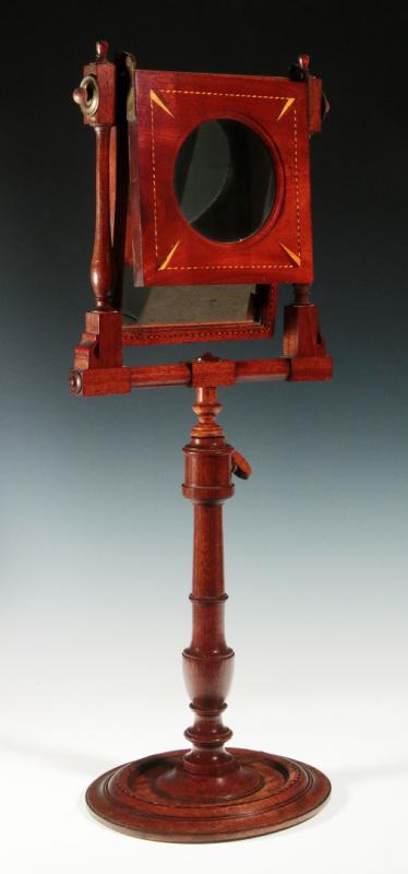 A 19THC MAHOGANY ZOGRASCOPE WITH INLAID DECORATION