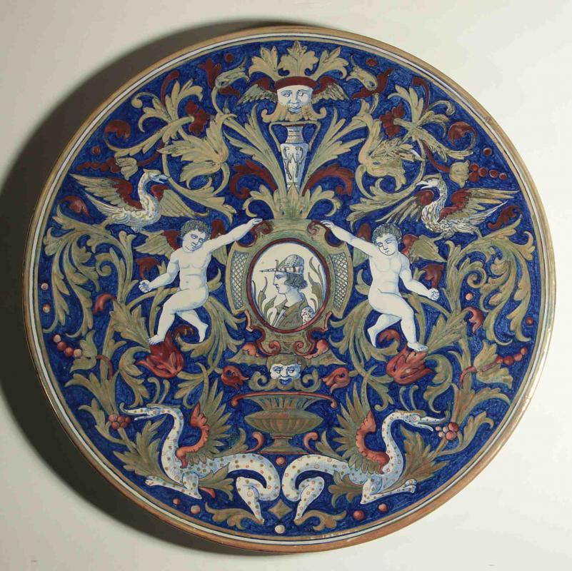 AN ITALIAN LUSTRE GLAZE CHARGER SIGNED A. RUBBOLI